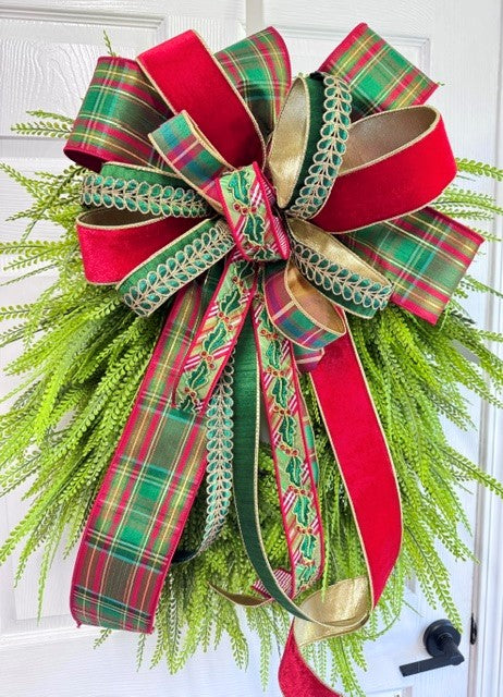 Traditional Christmas Bow